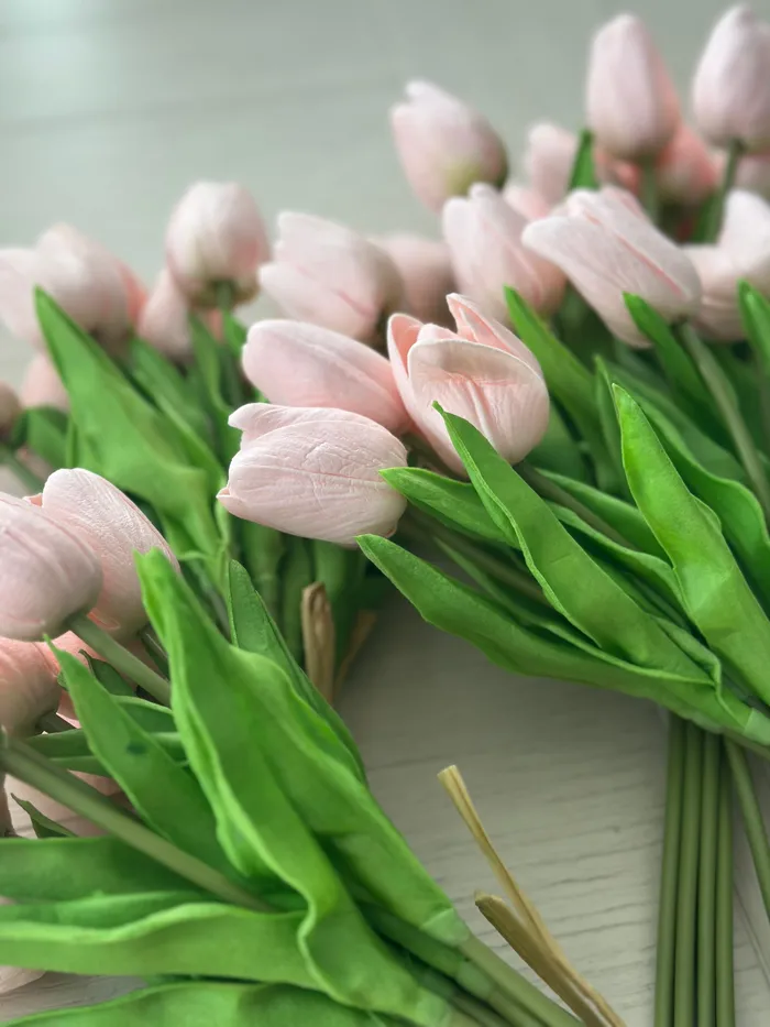 Candlewick Gift Shop Real Touch Tulip Bundles Earrings