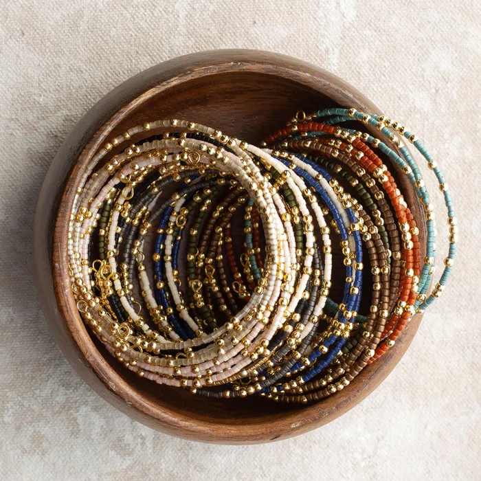 Confetti Bangle Gold Lenny Eva Lenny Eva Bracelets