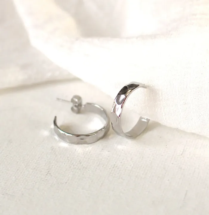 Earrings Candlewick Gift Shop Hoop Ribbed Earrings Silver