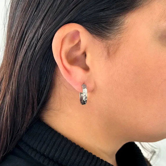 Earrings Candlewick Gift Shop Hoop Ribbed Earrings Silver