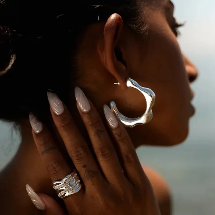 Earrings J and D Jewelry Baba Trendy Groove Hoops