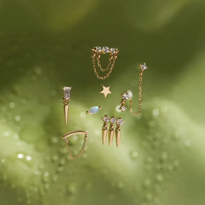 Earrings PEYTON White Sapphire Threadless Flatback Earring AURELIE GI