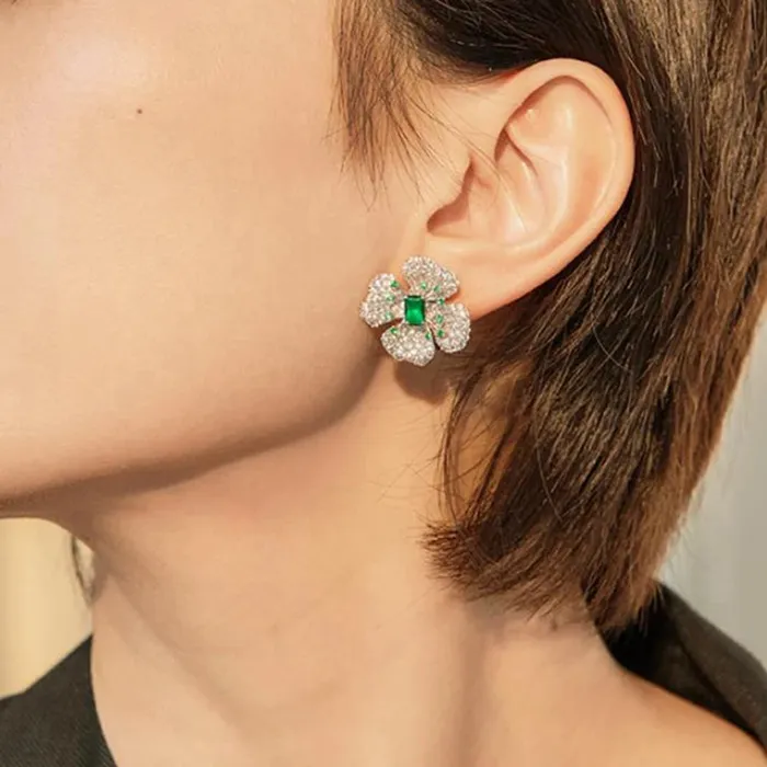 Earrings Sparkling Emerald Flower Ear Stud Earrings Fine Emerald Jewelry Metamorphidi