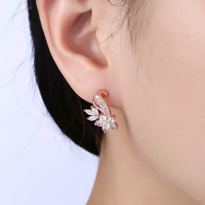 Earrings Yellow Chimes Yellow Chimes A5 Grade Crystal Rose Gold Plated Curvaceous Studs Earrings for Women Girls