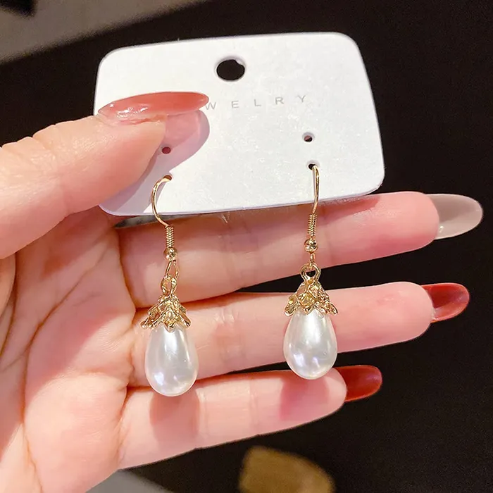 Earrings Yellow Chimes Yellow Chimes Combo of 2 Pairs Latest Fashion Gold Plated Floral Pearl Design Drop Earrings for Women and Girls Medium YCFJER03PRLDGNCWH