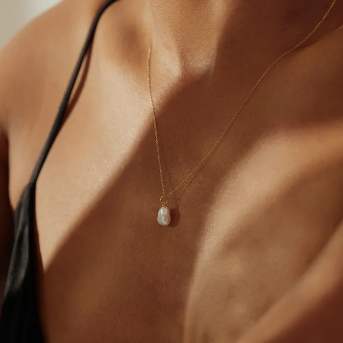 JULES Baroque Pearl Drop Charm AURELIE GI Earrings