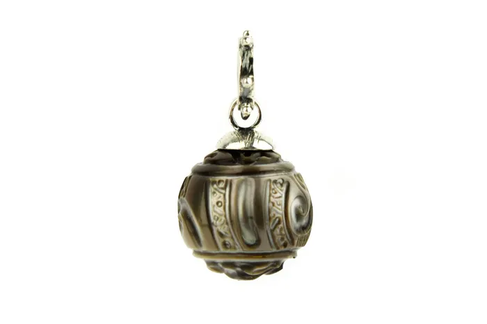 Kamoka Pearl Necklaces BlueBronze Carved 149mm Tribal Tahitian Pearl Pendant
