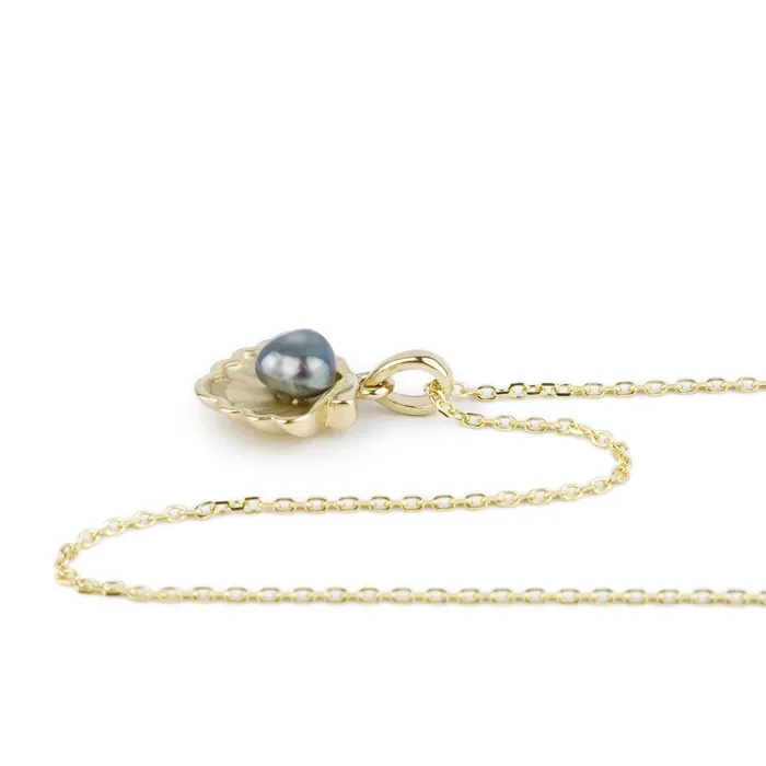 Kamoka Pearl Necklaces Tahitian Keshi Pearl 14K Yellow Gold Seashell Necklace