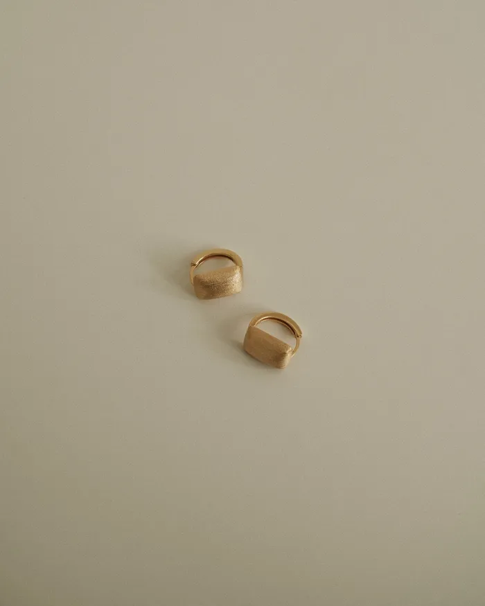 Kei Brushed Ractangle Hoop Earrings MYJN Earrings