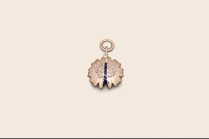 LAltelier Plume Necklaces Sunflower Pendant