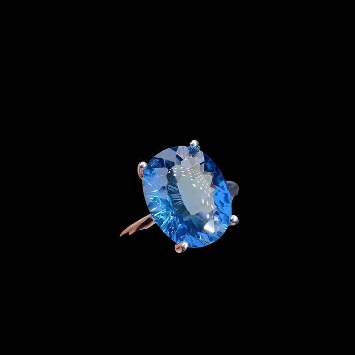 Metamorphidi Rings Luxury London Blue Topaz Ring