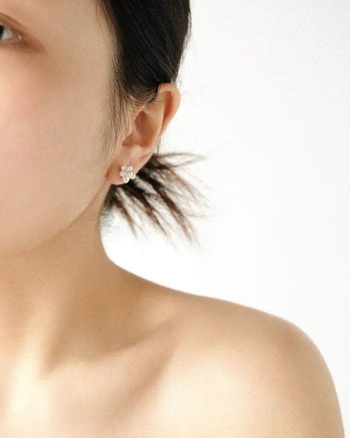 MYJN dith Tiny Bobble Grape Stud Earrings Earrings