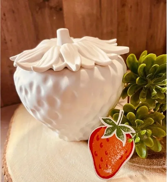 Necklaces RESIN ART HUB Strawberry Silicone Mold for Jesmonite Art