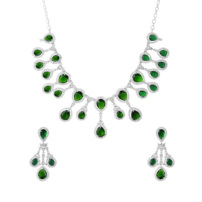 Necklaces Yellow Chimes Girls Jewellery Set American Diamond Necklace Earrings 43 cm Silver Tone Green Necklaces Yellow Chimes Girls Jewellery Set American Diamond Necklace Earrings 43 cm Silver Tone Green