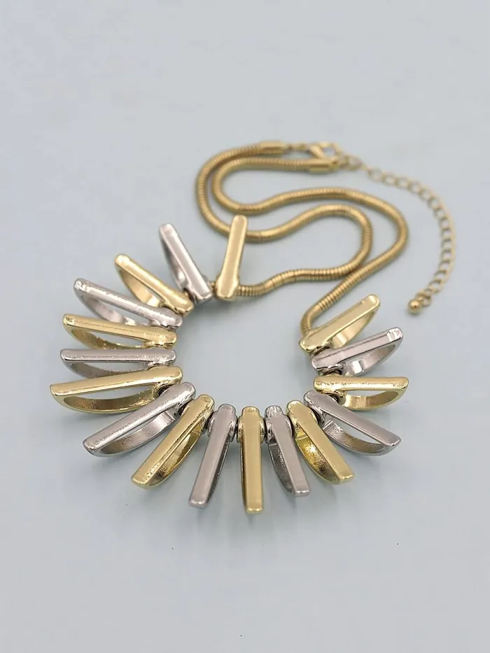 Necklaces Yellow Chimes Necklace for Women and Girls Fashion Chain Necklace for Women Western Dual Tone Statement Style Long Chain Necklace Birthday Gift for Girls Women Anniversary Gift for Wife Yellow Chimes