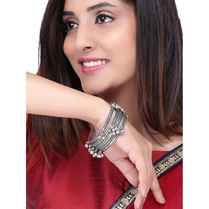Necklaces Yellow Chimes Yellow Chimes Oxidised Bangles for Women Silver Oxidised Bangle Set 4 PCs Traditional Ghungroo Design Bangles Set for Women and Girls