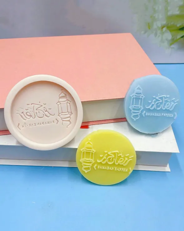 RESIN ART HUB Necklaces Ramadan Mubarak Stamp Mold for Candle and Jesmonite Art RESIN ART HUB Necklaces Ramadan Mubarak Stamp Mold for Candle and Jesmonite Art