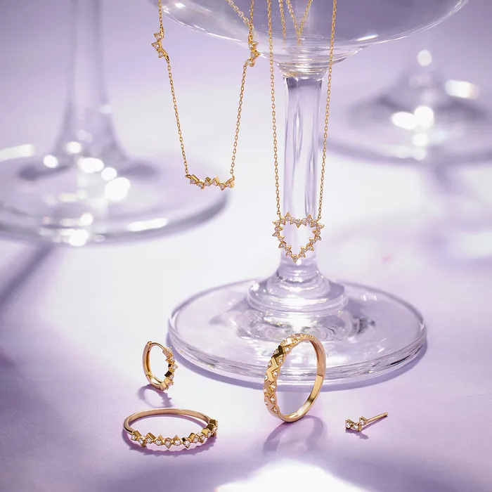 SAMARA LabGrown Diamond Huggie Hoop AURELIE GI Earrings