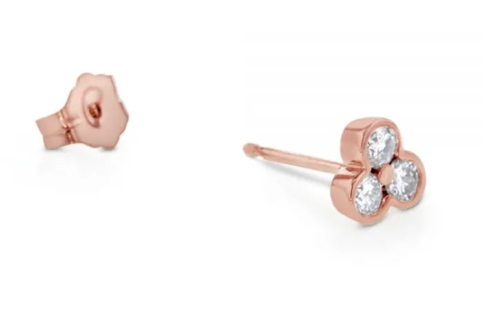 Tri Studs Carbon Hyde Earrings Tri Studs Carbon Hyde Earrings