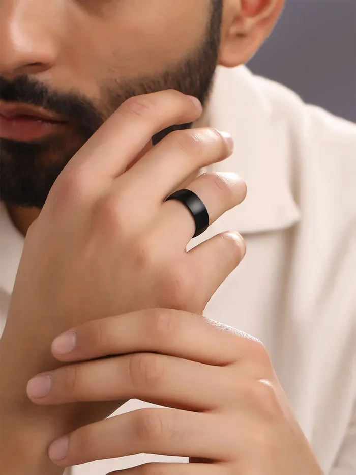 Yellow Chimes Black Rings For Men Pack of 1 Stainless Steel Band Ring Black Toned Finger Ring for Boys Ideal Gift For Men and Boys Yellow Chimes Necklaces