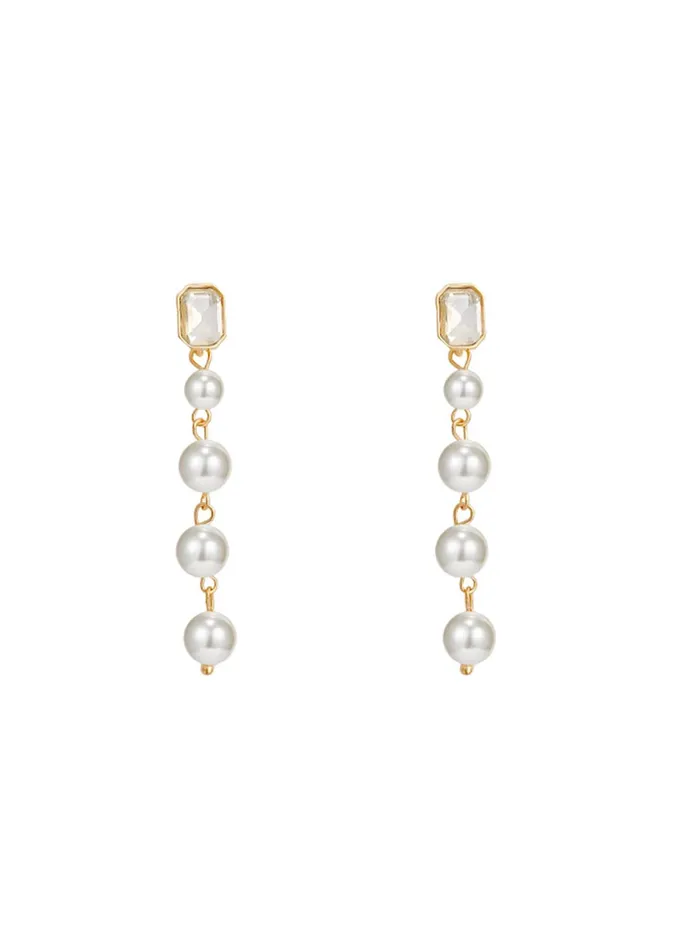 Yellow Chimes Earrings for Women and Girls Fashion White Pearl Dangler Gold Plated Long Chain Hanging Pearl Dangler Earrings Birthday Gift for Girls Women Anniversary Gift for Wife Yellow Chimes Necklaces Yellow Chimes Earrings for Women and Girls Fashion White Pearl Dangler Gold Plated Long Chain Hanging Pearl Dangler Earrings Birthday Gift for Girls Women Anniversary Gift for Wife Yellow Chimes Necklaces