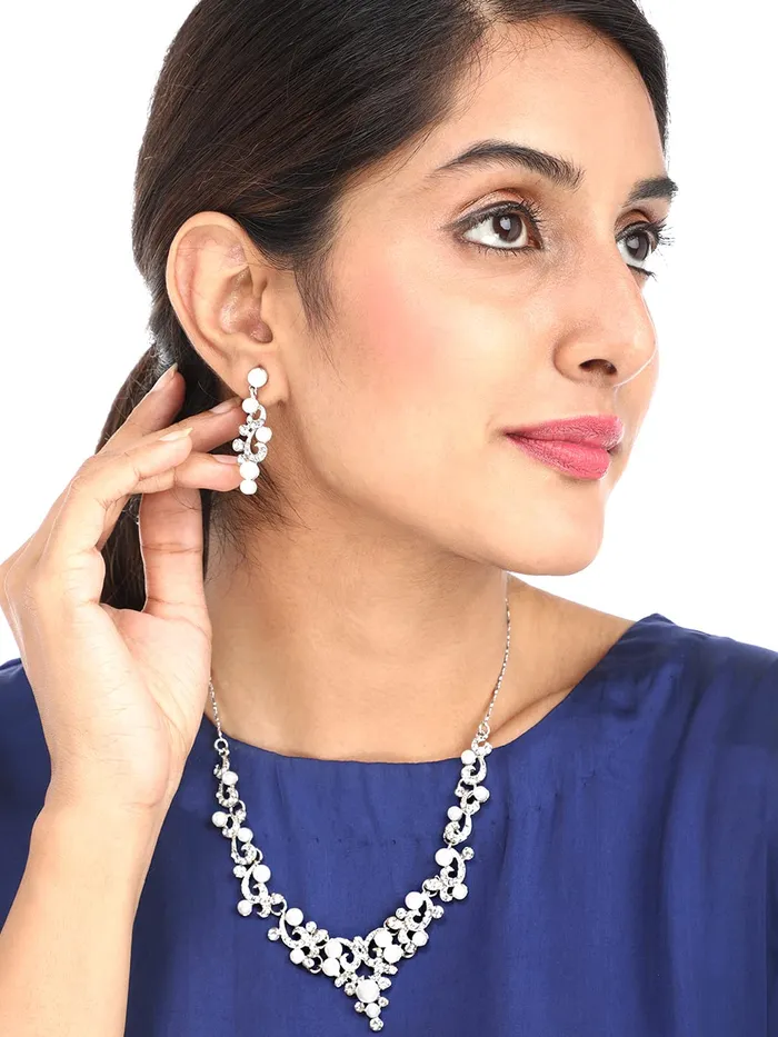 Yellow Chimes Jewellery Set for Women and Girls Fashion White Crystal Jewellery Set for Women Silver Toned Pearl Choker Necklace Set Birthday Gift for Girls Women Anniversary Gift for Wife Yellow Chimes Earrings