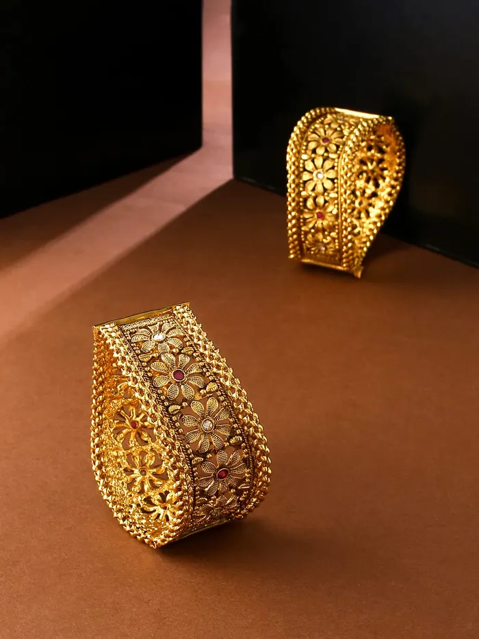 Yellow Chimes Necklaces Yellow Chimes Bangles for Women Gold Toned Kundan and Red Pearl Studded Floral Designed Bangles for Women and Girls
