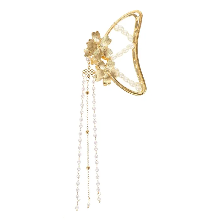 Yellow Chimes Necklaces Yellow Chimes Hair Clip For Women Gold Toned Cluthers Hair Claw Clip With Linear Chain Attached Hair Clutch For Women and Girls Yellow Chimes Necklaces Yellow Chimes Hair Clip For Women Gold Toned Cluthers Hair Claw Clip With Linear Chain Attached Hair Clutch For Women and Girls
