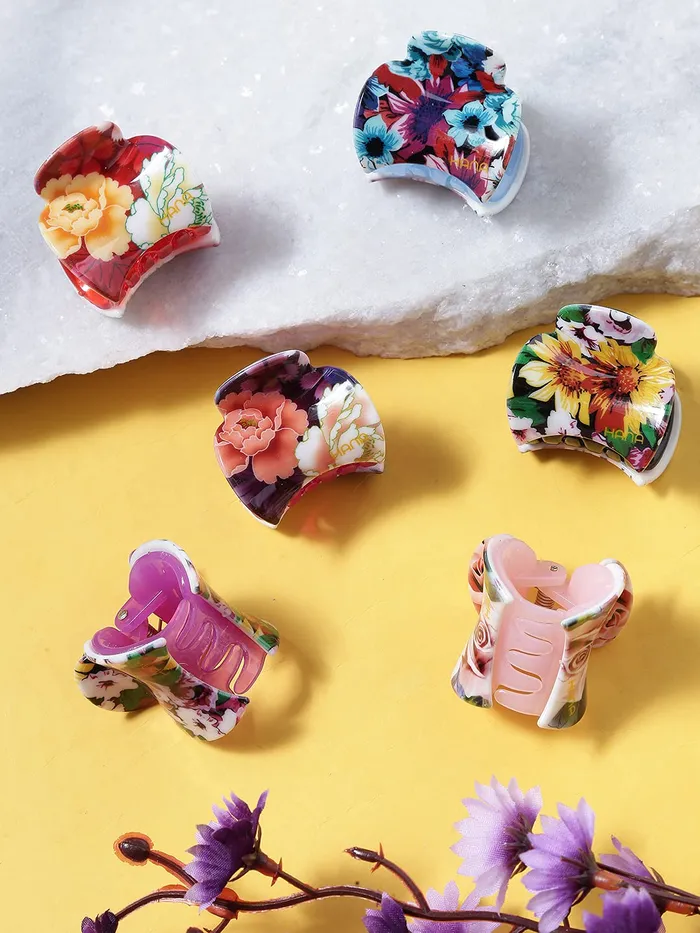 YELLOW CHIMES Yellow Chimes Hair Clutchers Claws for Women 6 Pcs Hair Claw Clips for Girls Floral Print Multicolor Hair Clips for Women and Girls Hair Accessories Earrings