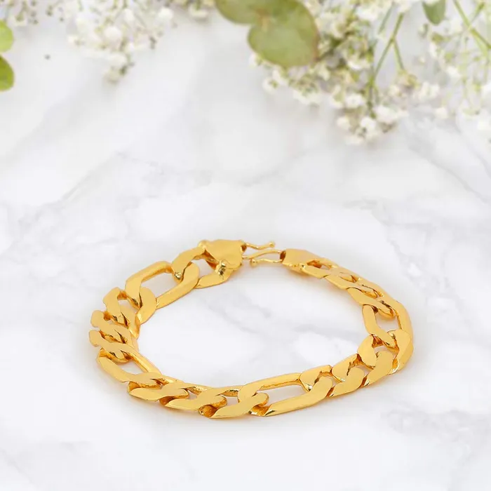 Yellow Chimes Yellow Chimes Stylish 18K Gold Plated Thick Broad Figaro Wrist Chain Link Bracelet for Men And Boys Necklaces